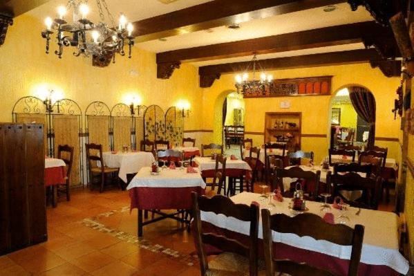 Hotel El Oasis Carchel Eksteriør billede