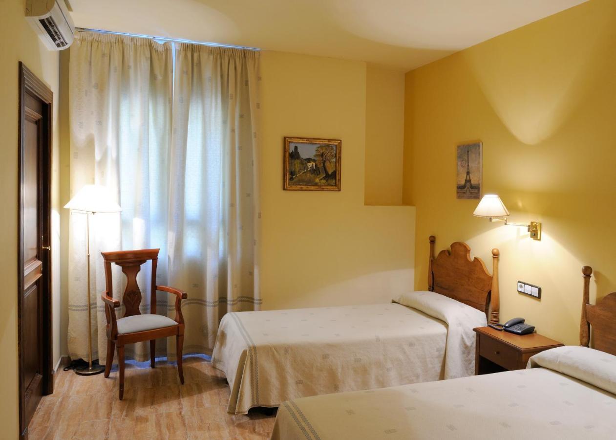 Hotel El Oasis Carchel Værelse billede